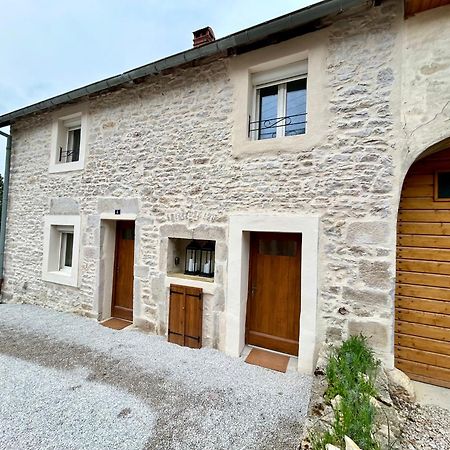 ChâtillonUn Cocon En Plein Coeur Du Jura别墅 外观 照片